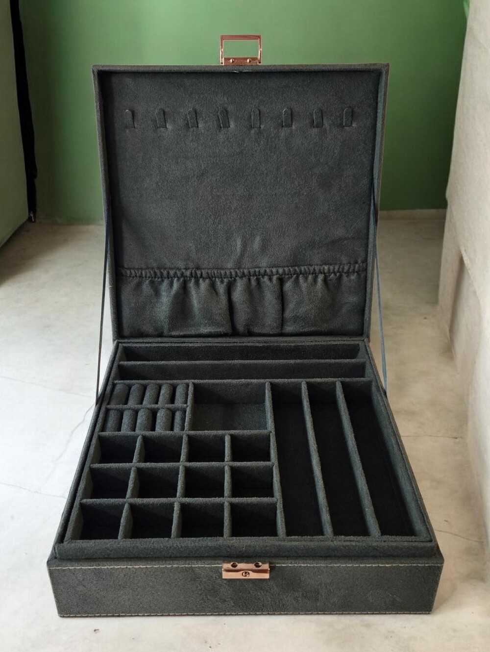 Jewelry Storage‎ Box Organizer w/ Lock Key Removable Tray Green